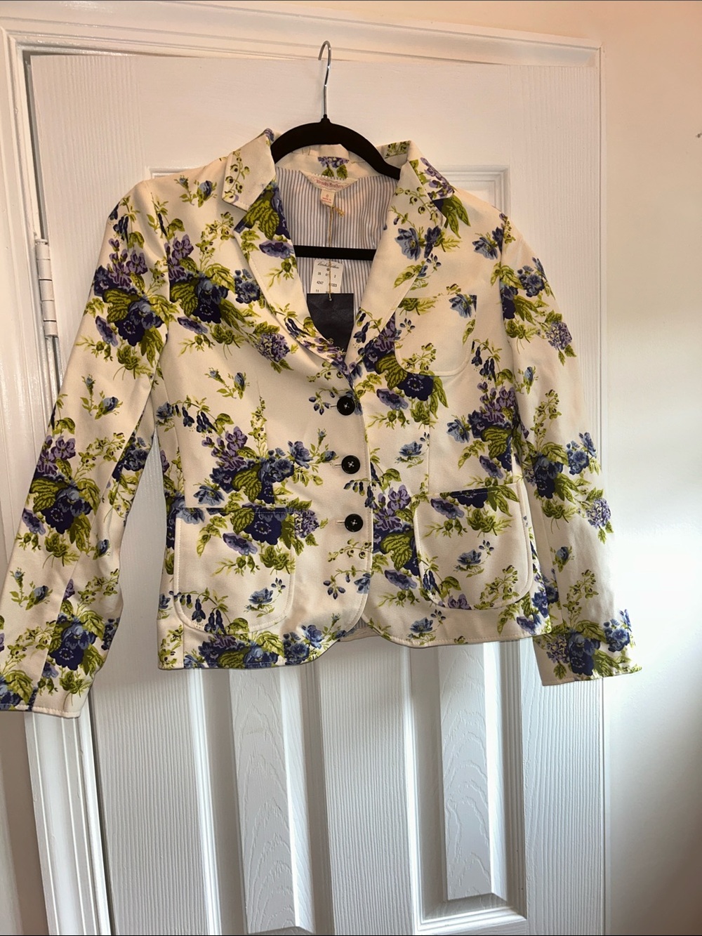 Brooks Brothers NWT Womens Blazer Jacket White with Blue Purple Flowers Size 0